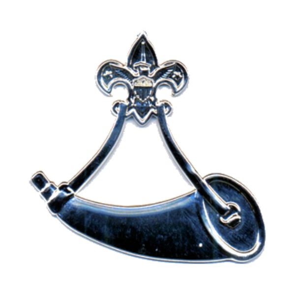 The Boy Scout fleur de lis, with a powder horn hanging from the bottom petals.